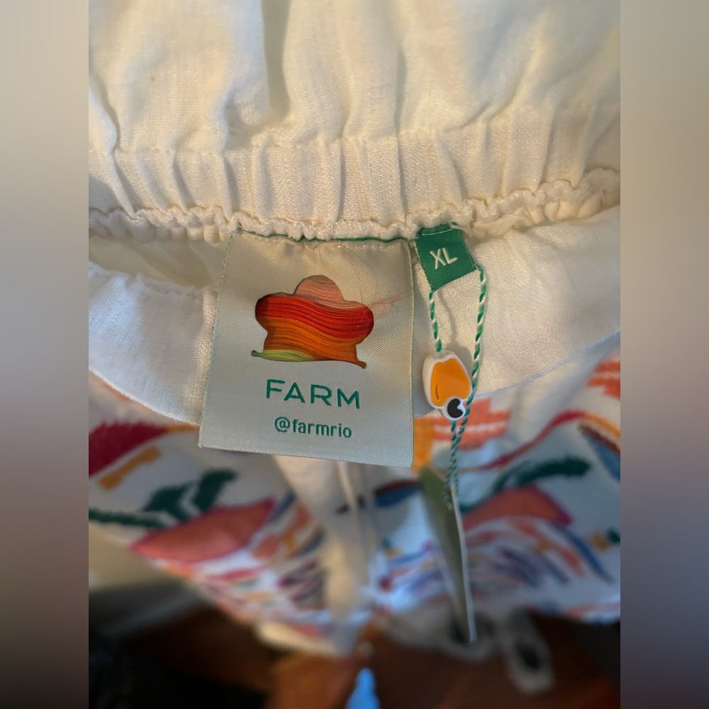 Farm Rio Pants - Picture 5 of 5